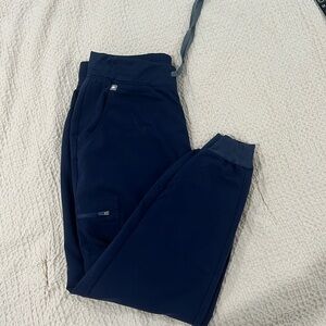 Figs scrubs